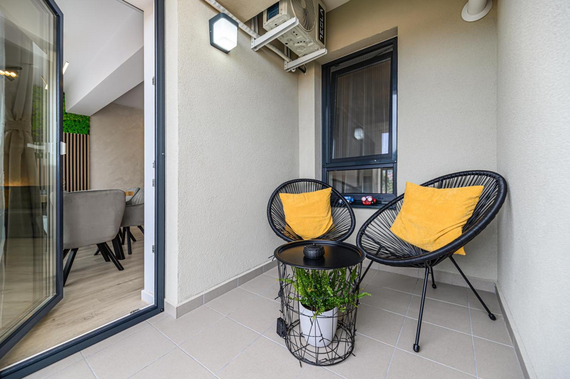Mountain View Retreat Apartment - Braşov Exteriör bild